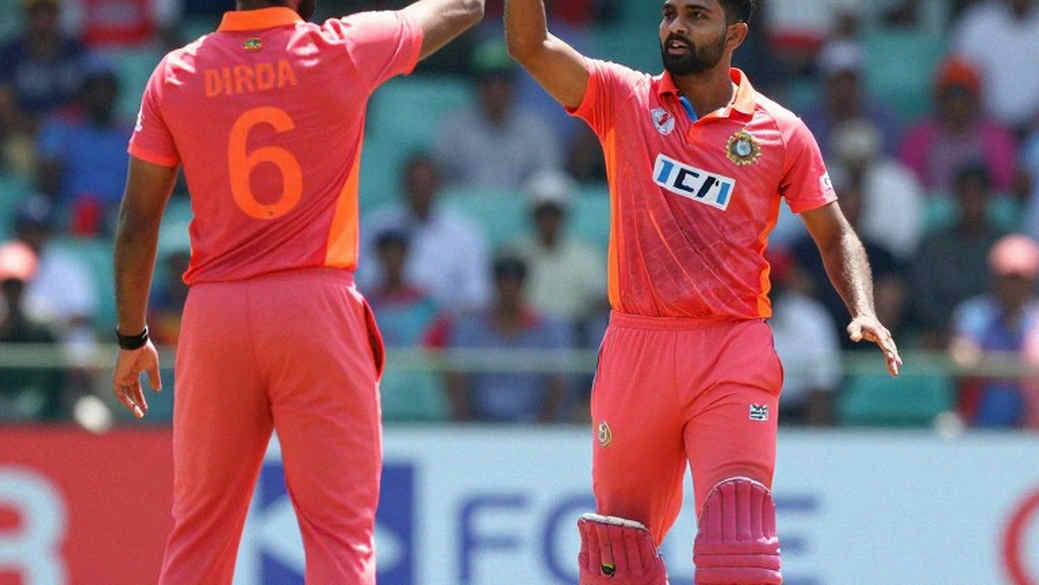 ফাতিমা সানার ডাব্লুবিবিএল যাত্রা: এক স্বপ্নের পেছনে লুকানো সিস্টেমের গল্প